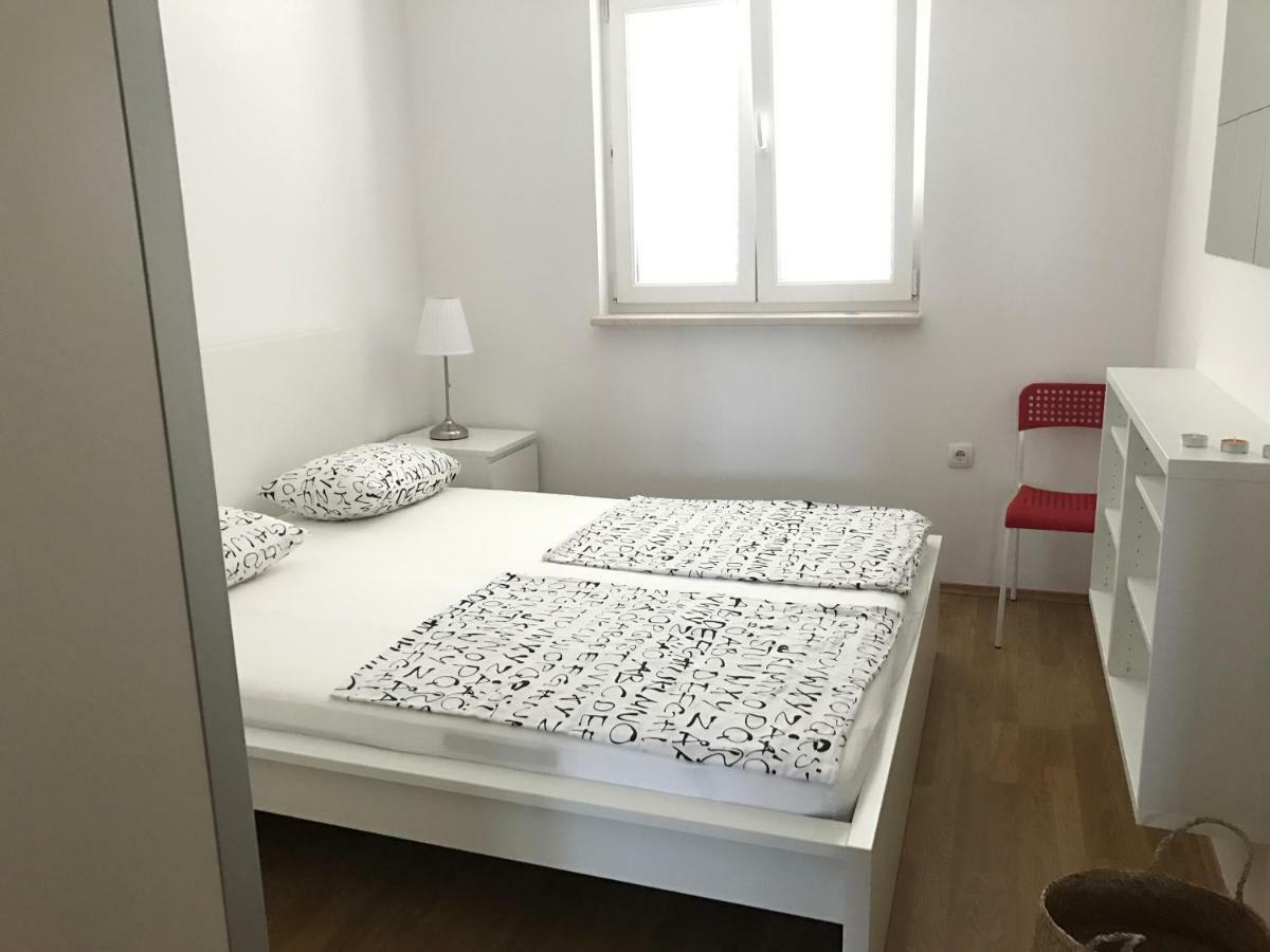 Apartments Gazebo Трогир Экстерьер фото