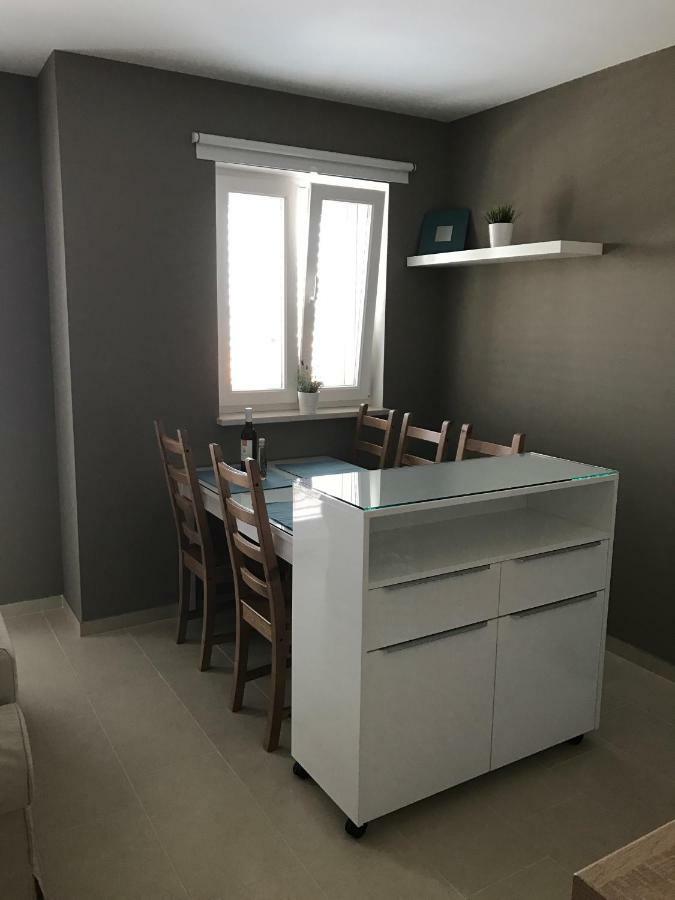 Apartments Gazebo Трогир Экстерьер фото